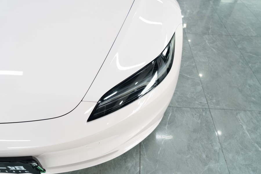 特斯拉改色粉紫渐变