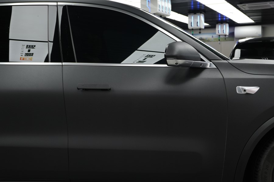 理想l8改磨砂黑