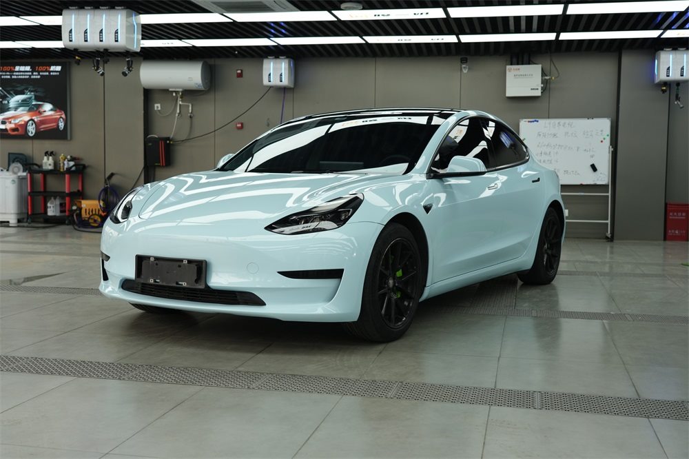 特斯拉改色冰川蓝
