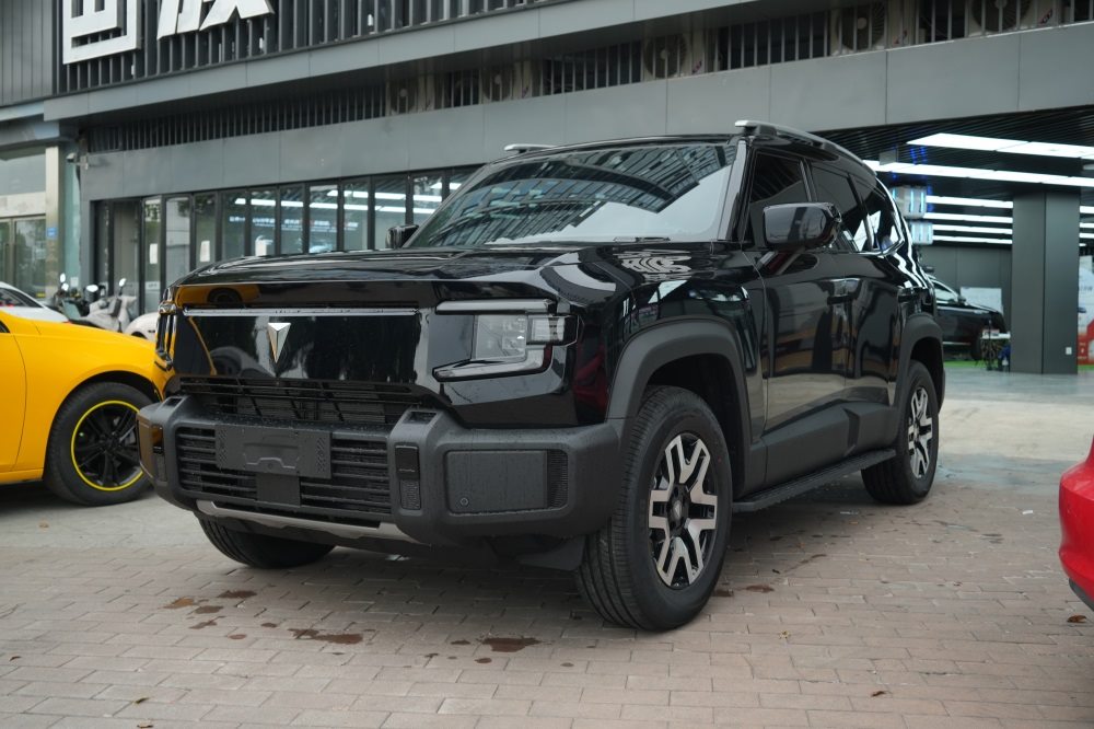 长安深蓝贴装隐形车衣，TPU隐形车衣为新能源汽车保驾护航