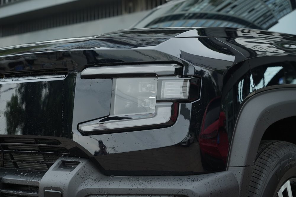 长安深蓝贴装隐形车衣，TPU隐形车衣为新能源汽车保驾护航