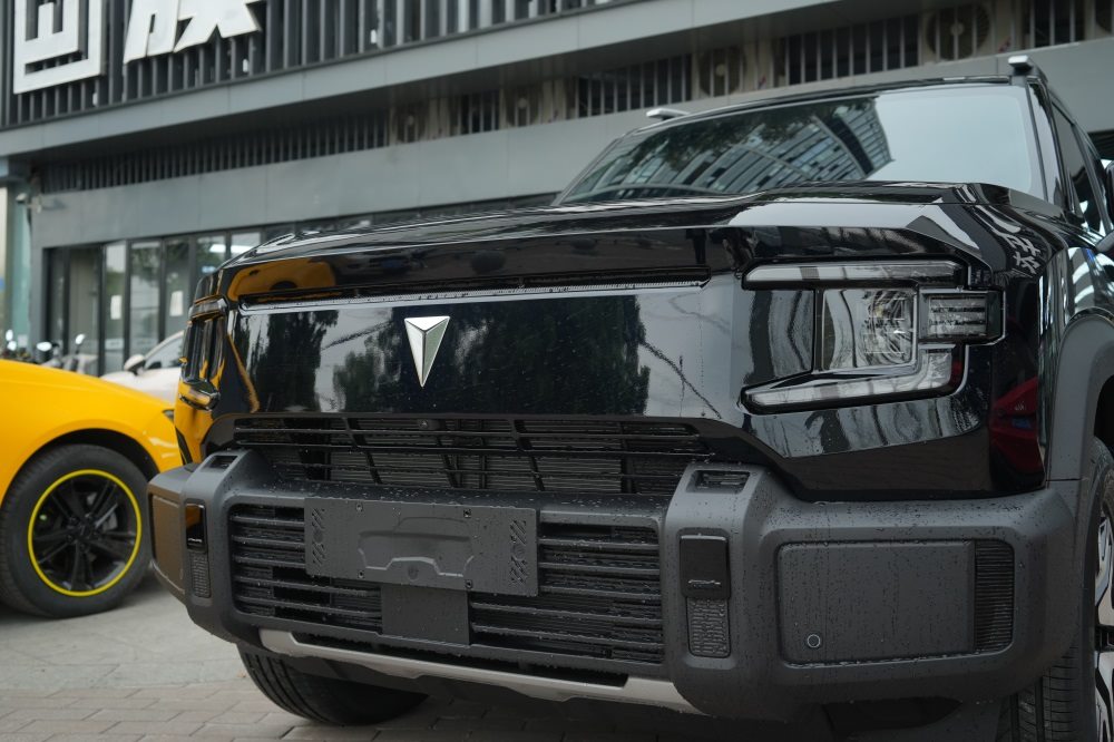 长安深蓝贴装隐形车衣，TPU隐形车衣为新能源汽车保驾护航