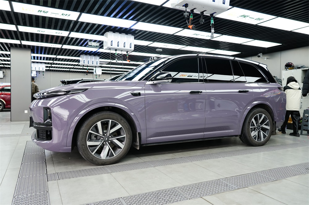 理想汽车流行色揭秘，迷雾灰TPU改色膜诠释高级感！