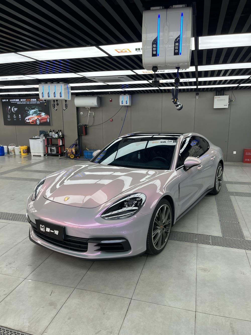 Porsche wrapped in TPU color paint protection film