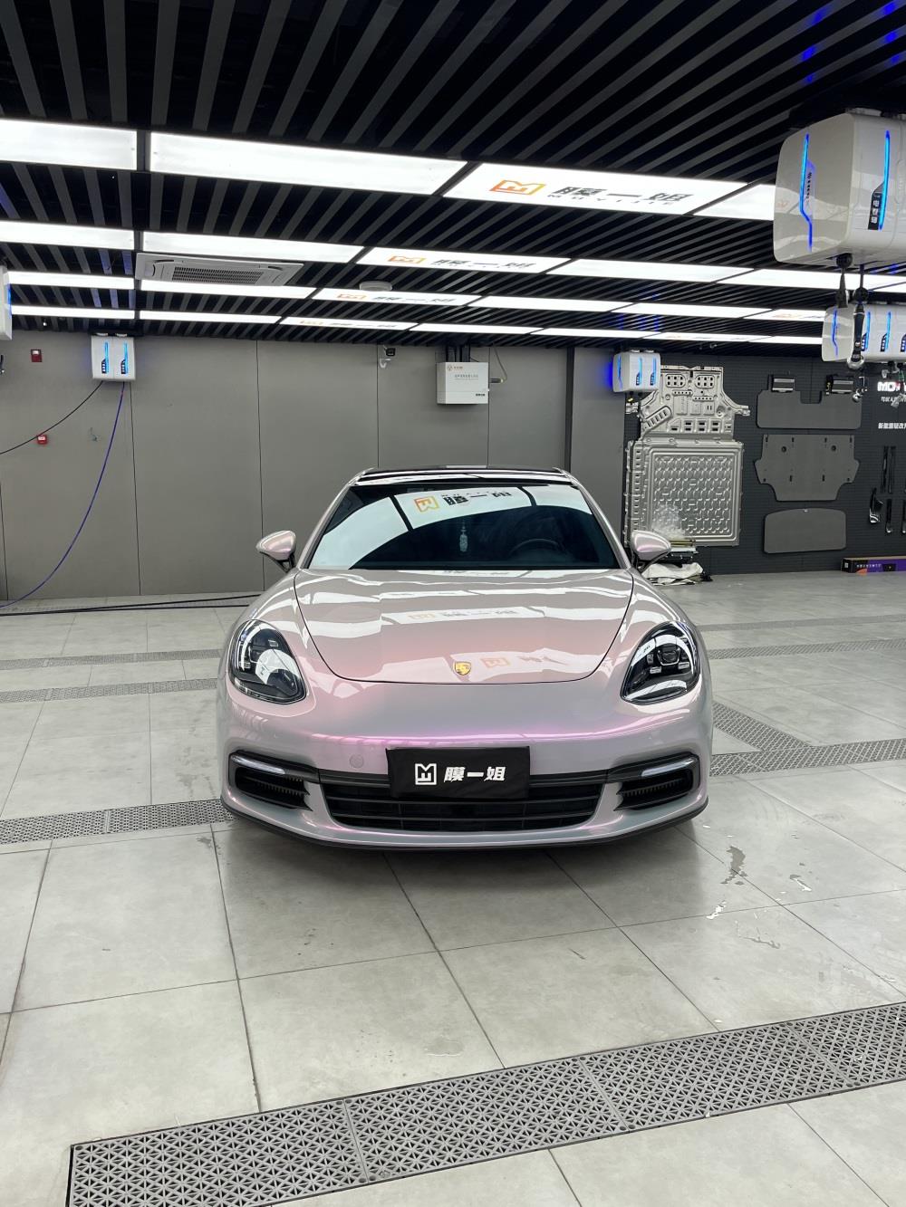 保时捷贴装TPU改色膜，给爱车打造神仙颜值！