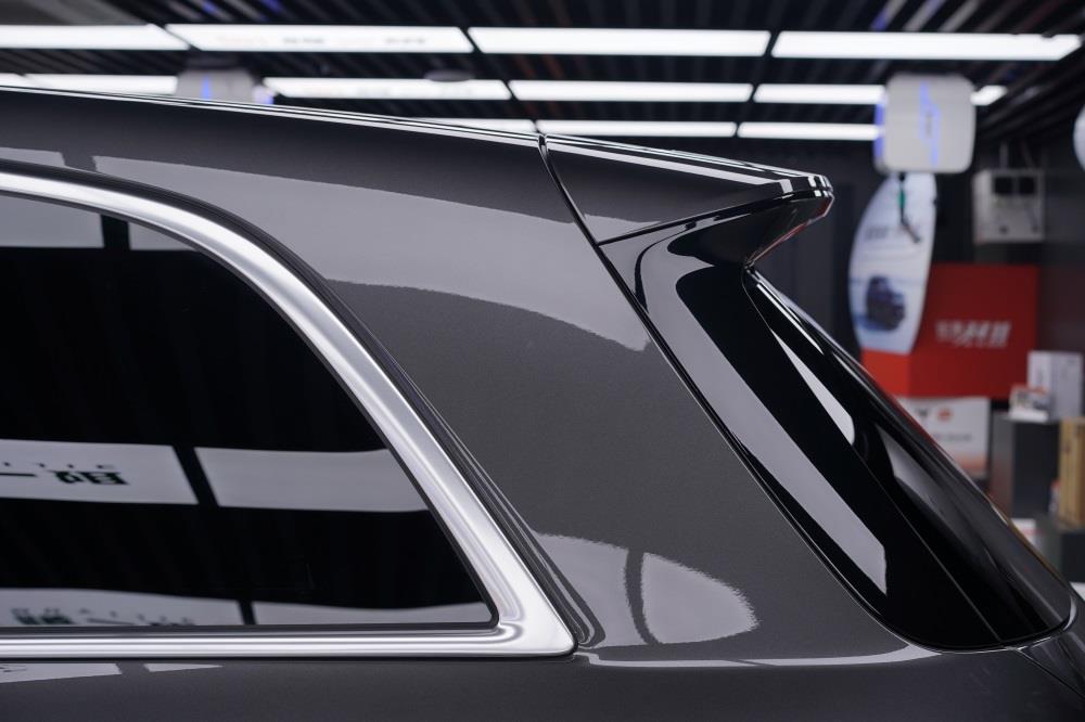 理想L8贴隐形车衣，全车漆面保护让爱车亮度加倍！