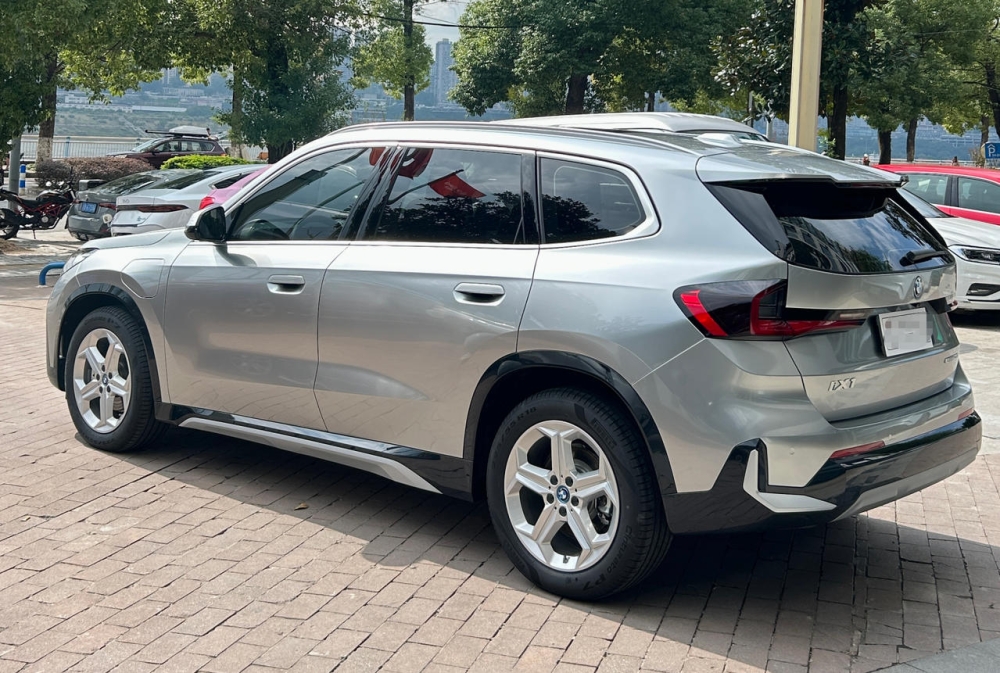 宝马X1改色GT银，宝马X1改色膜打造防护与颜值双升级