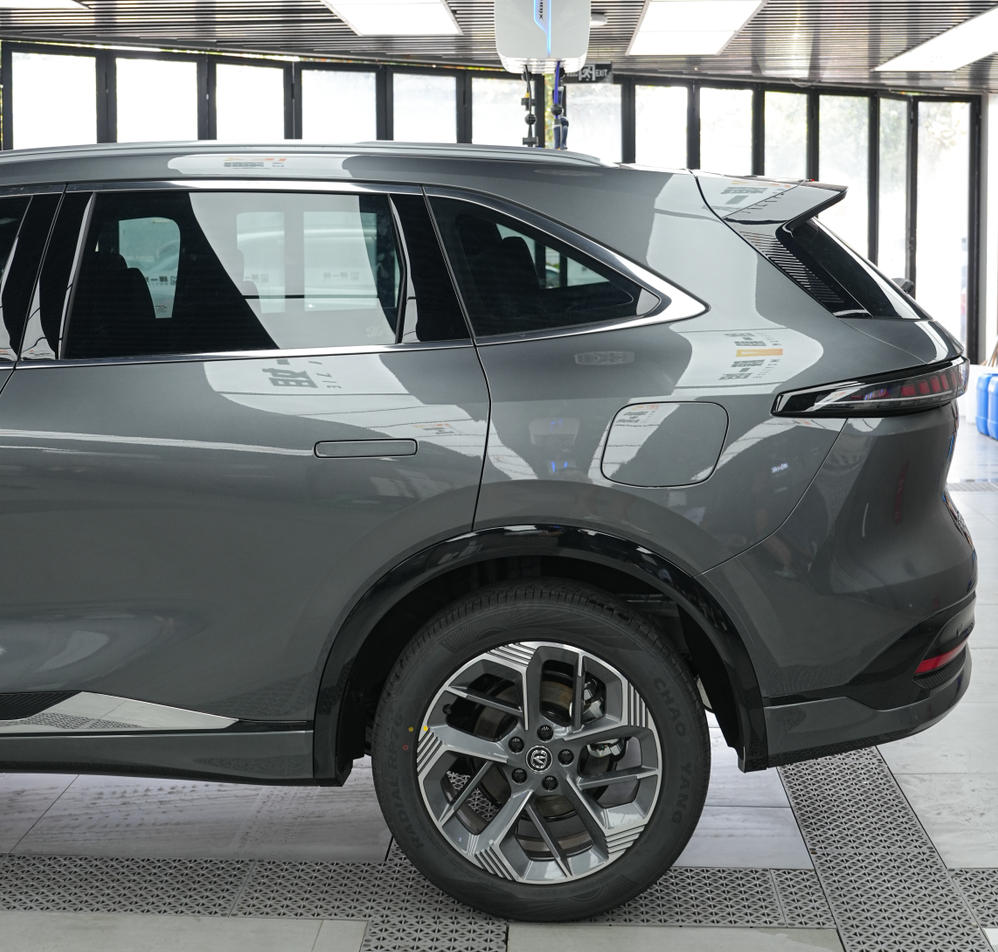 长安CS75 Plus贴装隐形车衣，选对TPU材质才能持久抗黄变